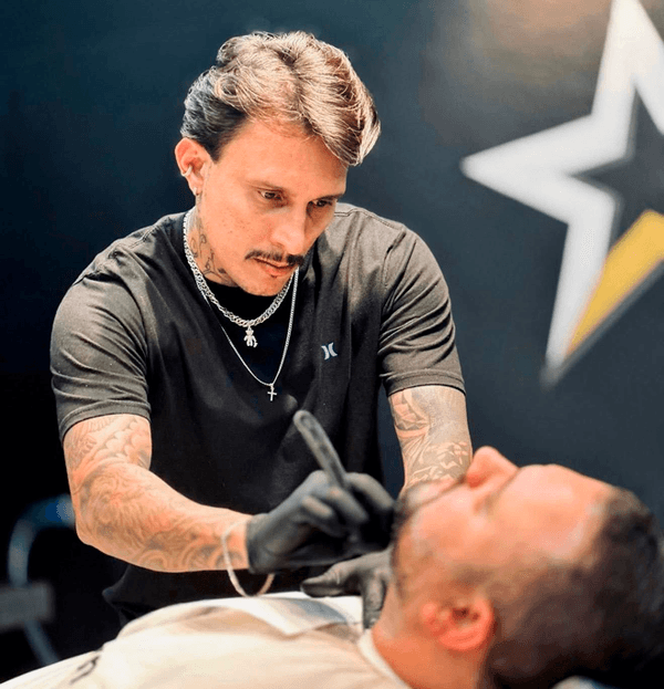 Matheus, barbero de Stop Barber Shop en Barcelona